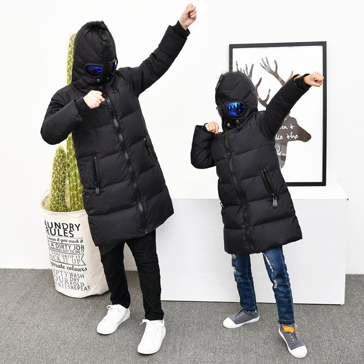 áo phao người ngoài hành tinh màu đen